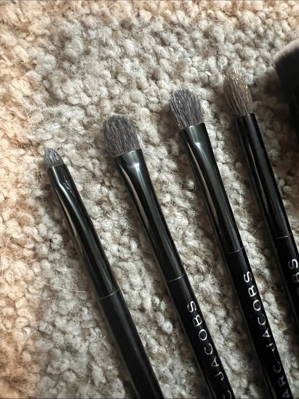 ❤️ MARC JACOBS Huge Lot of 8 Face & Eyeshadow Makeup Brushes DISCONTINUED L👀K ❤️